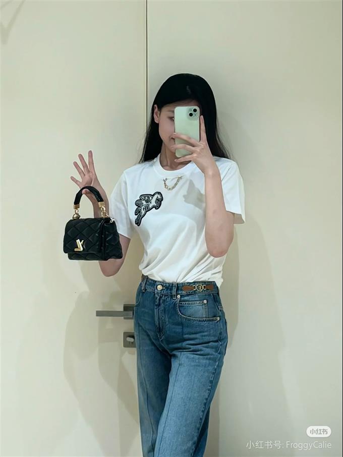 2025224M1200411292400