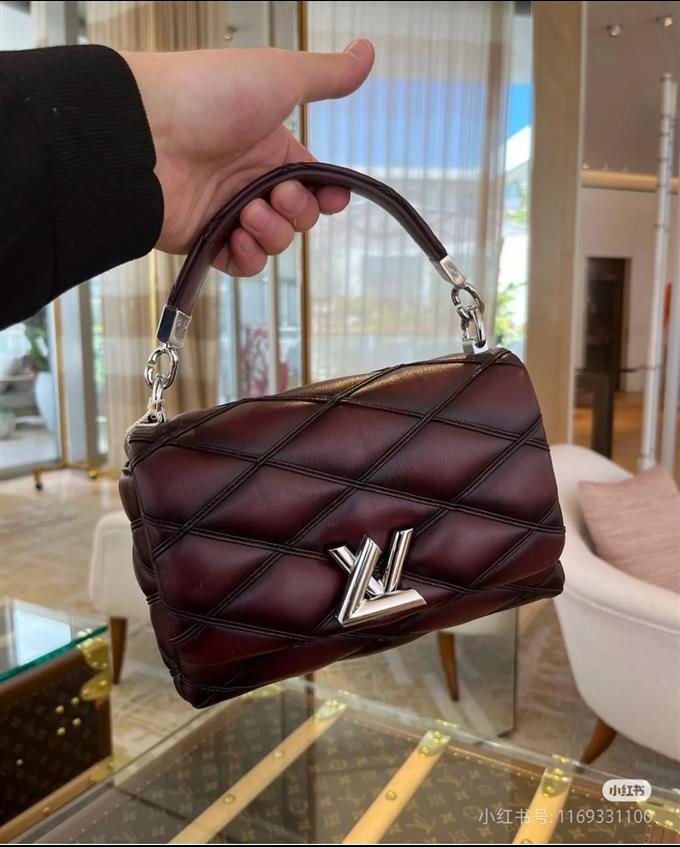 2025224M1256711292148