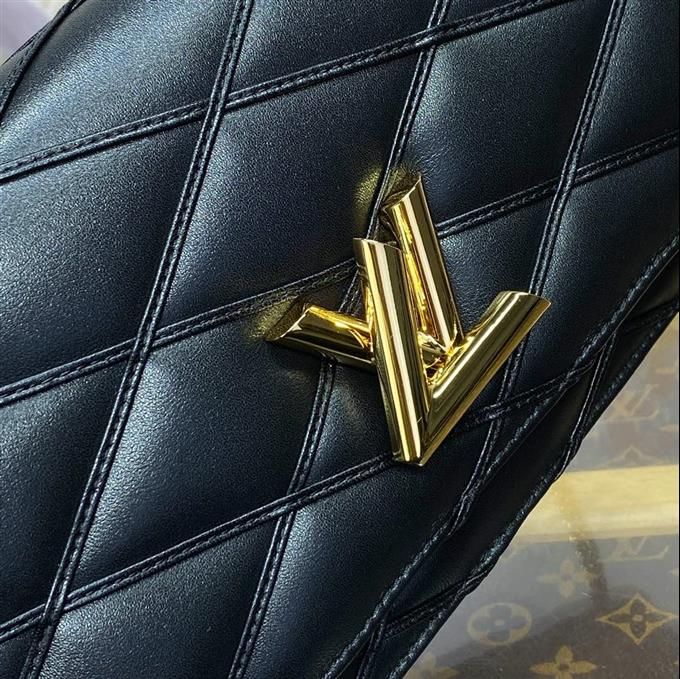 2025224M1313911291162