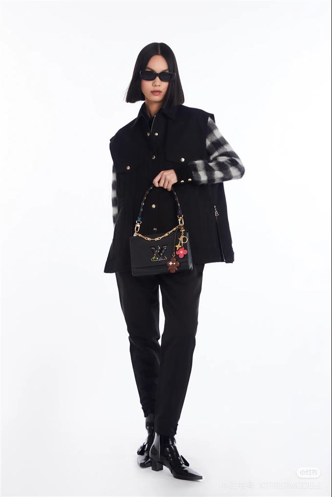 2025224M1324311292555