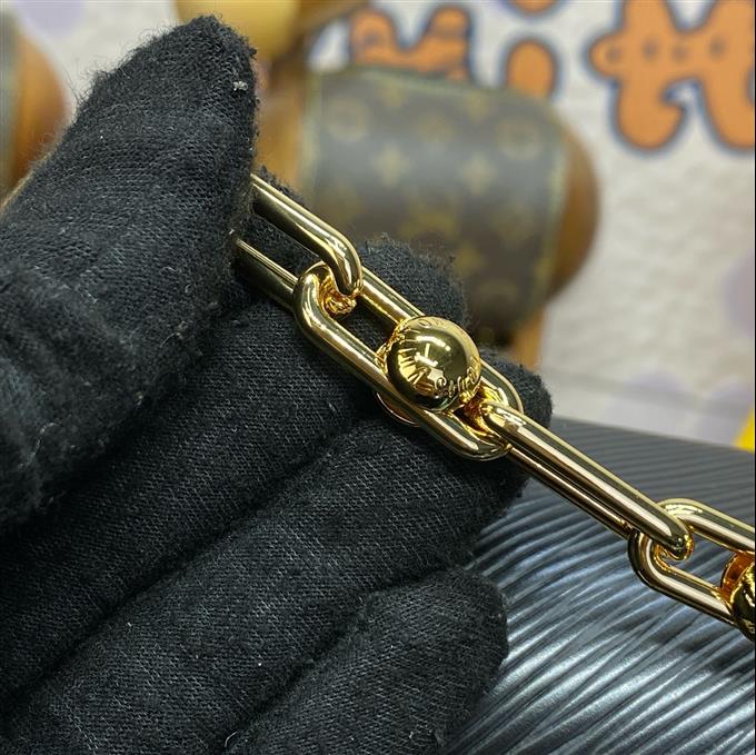 2025224M1367811291415