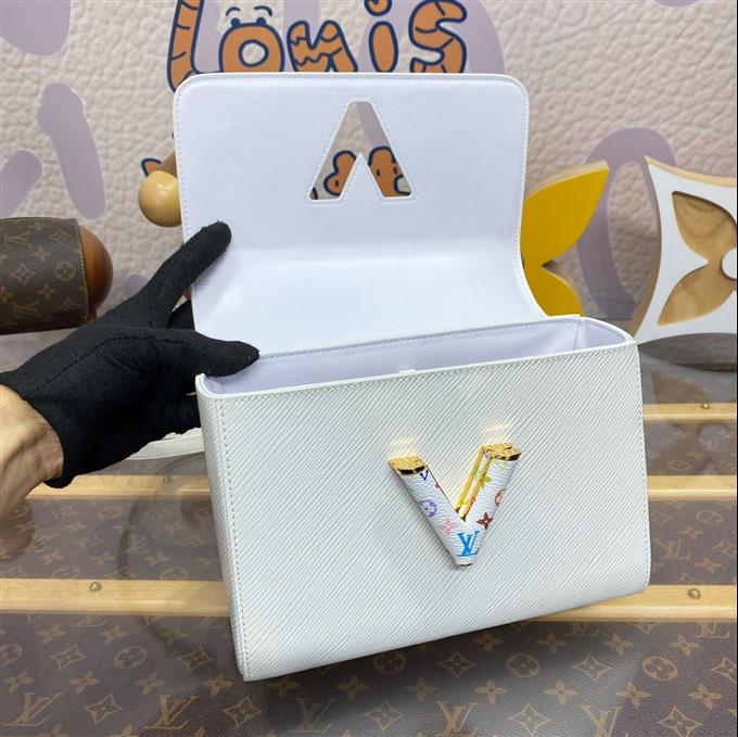 2025224M1367811291617