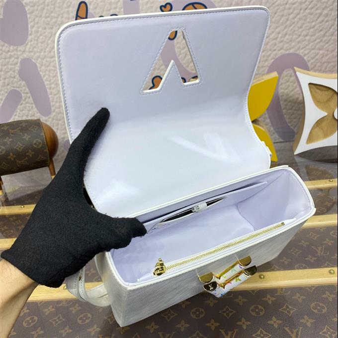 2025224M1367811291633