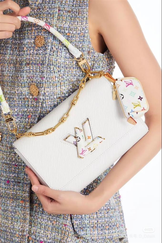 2025224M136781129255