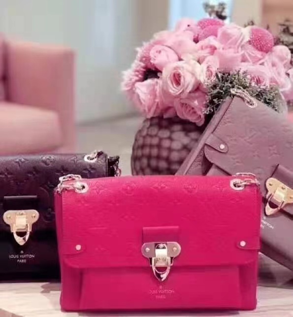 2025224M44151222327792