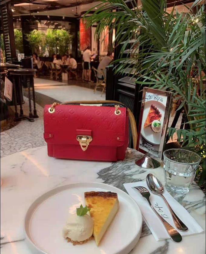 2025224M44151222327885