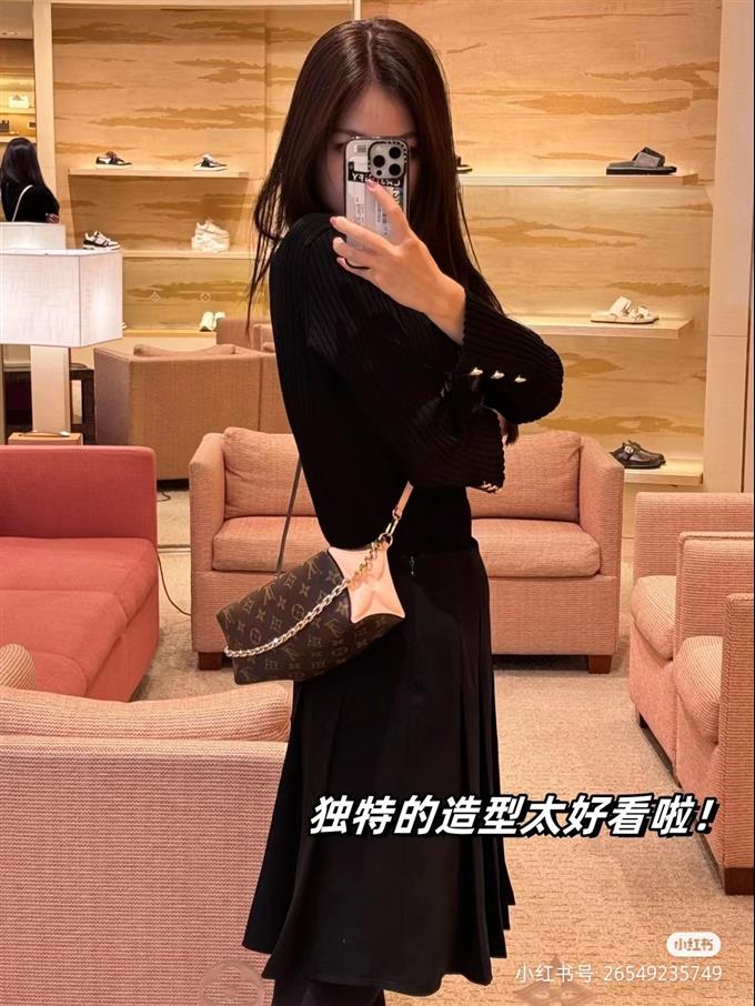 2025224M11303144349317