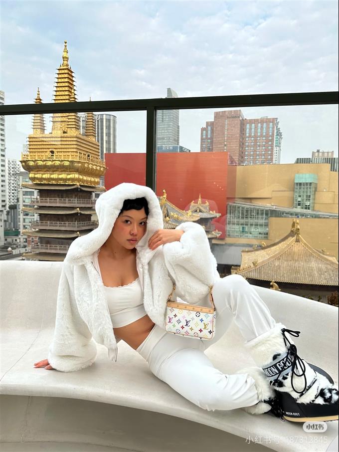 2025224M13404144348782