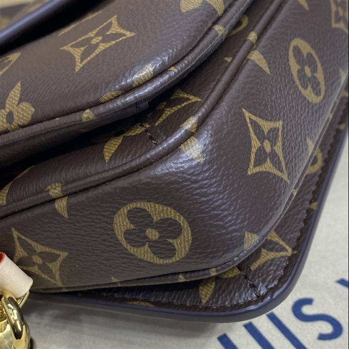 2025224M46279222837678