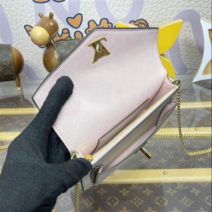 2025224M80673144345328