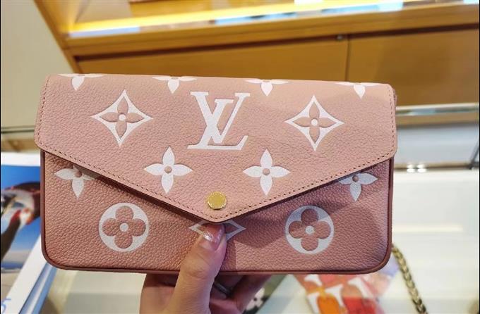 2025224M8175921214372