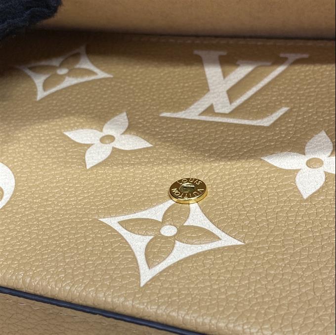 2025224M8261014110358