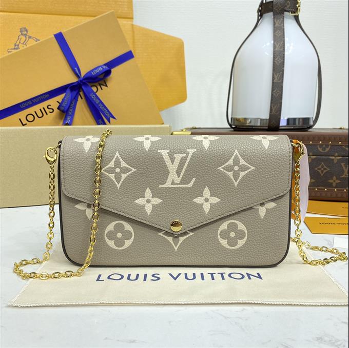 2025224M8277722181318