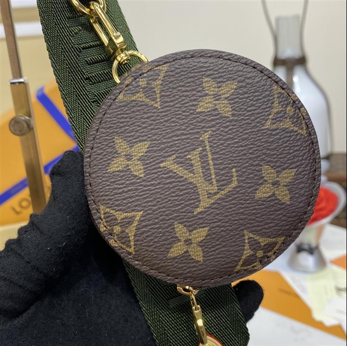 2025224M44813222826158