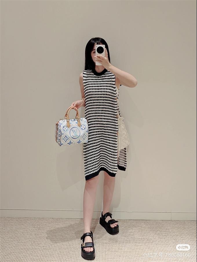 2025224M112641084139