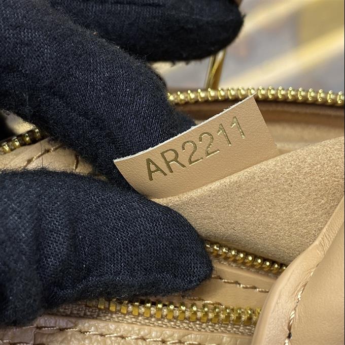 2025224M1132310828927