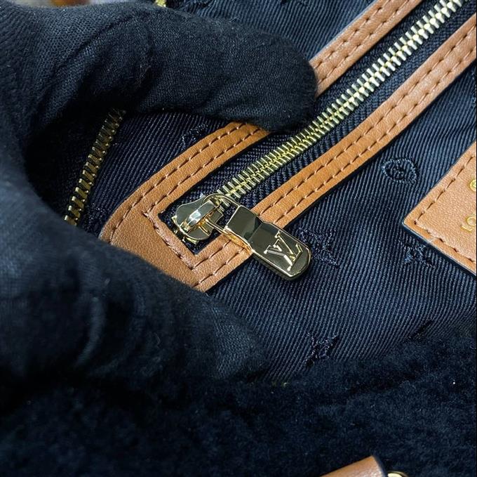 2025224M117971082981