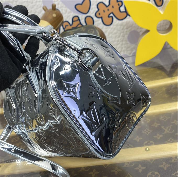 2025224M11987151844417