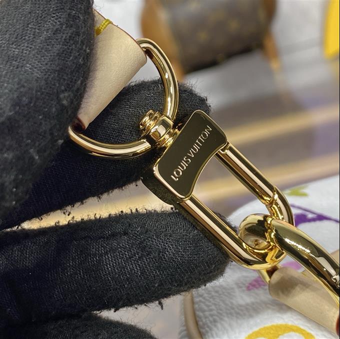 2025224M130851083086