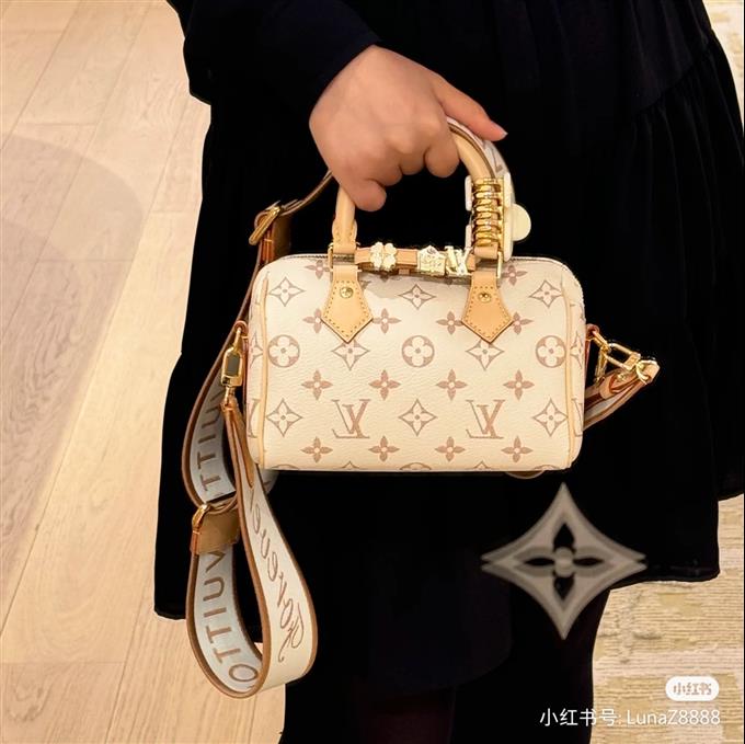 2025224M2447410839824