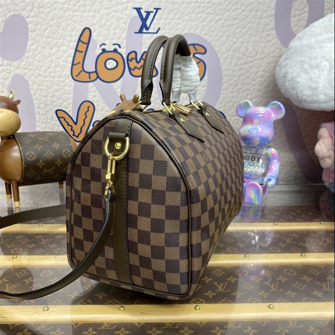 2025224M4111310835645