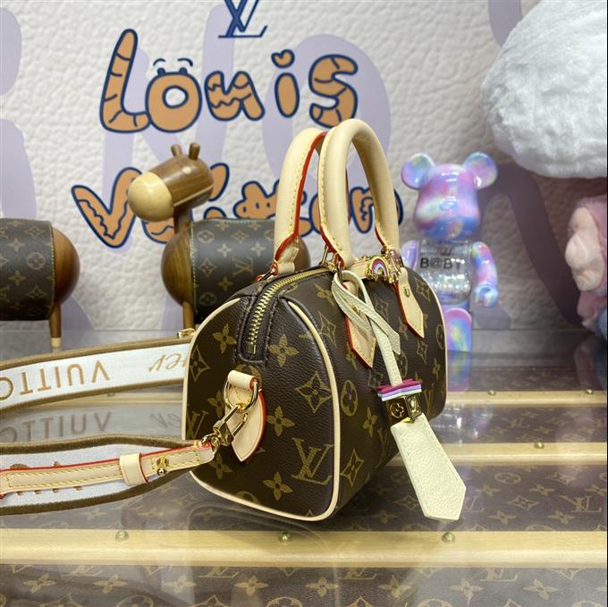 2025224M4697010832124