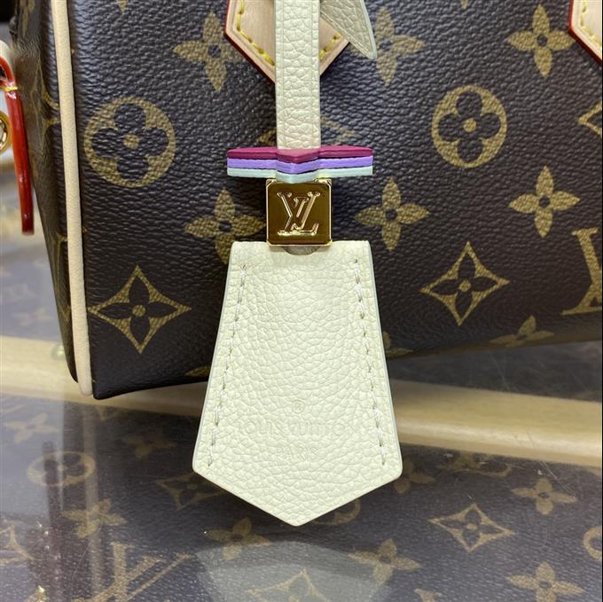 2025224M4697010832155