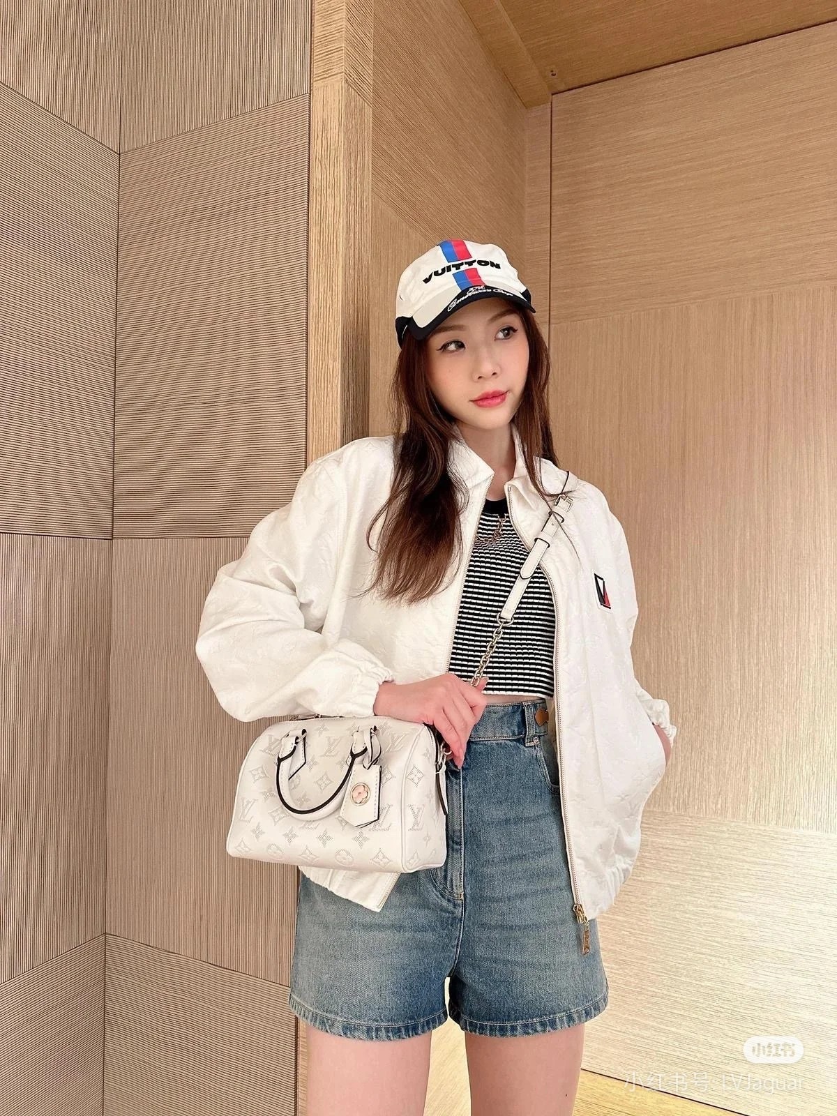 2025224M11276224313122