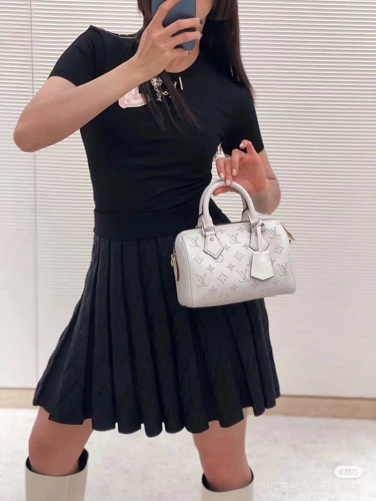 2025224M1127622431390