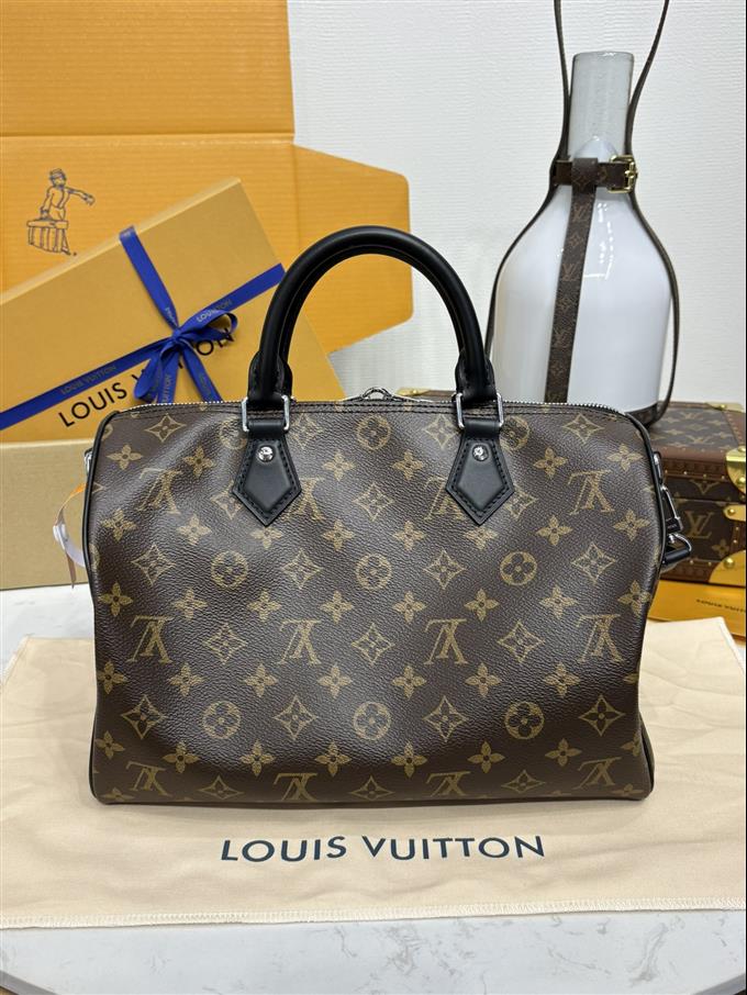 2025224M122431210535