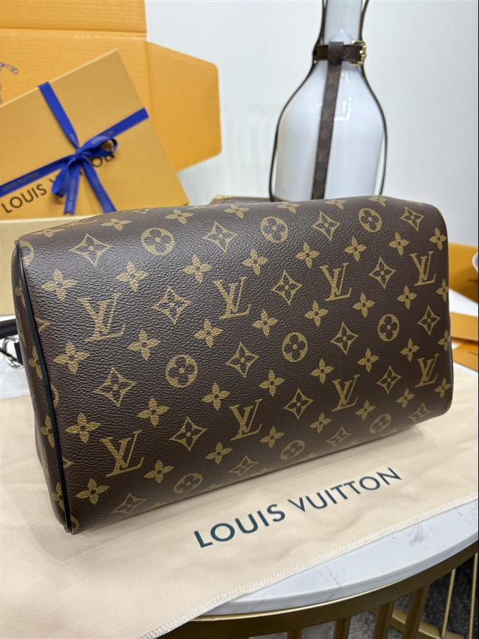 2025224M122431210551