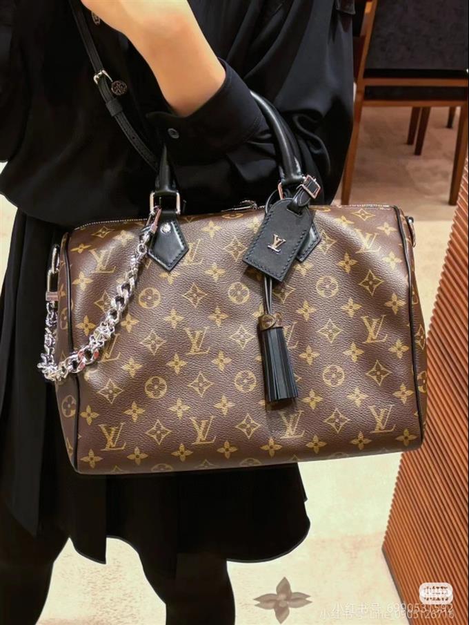 2025224M1224312106132