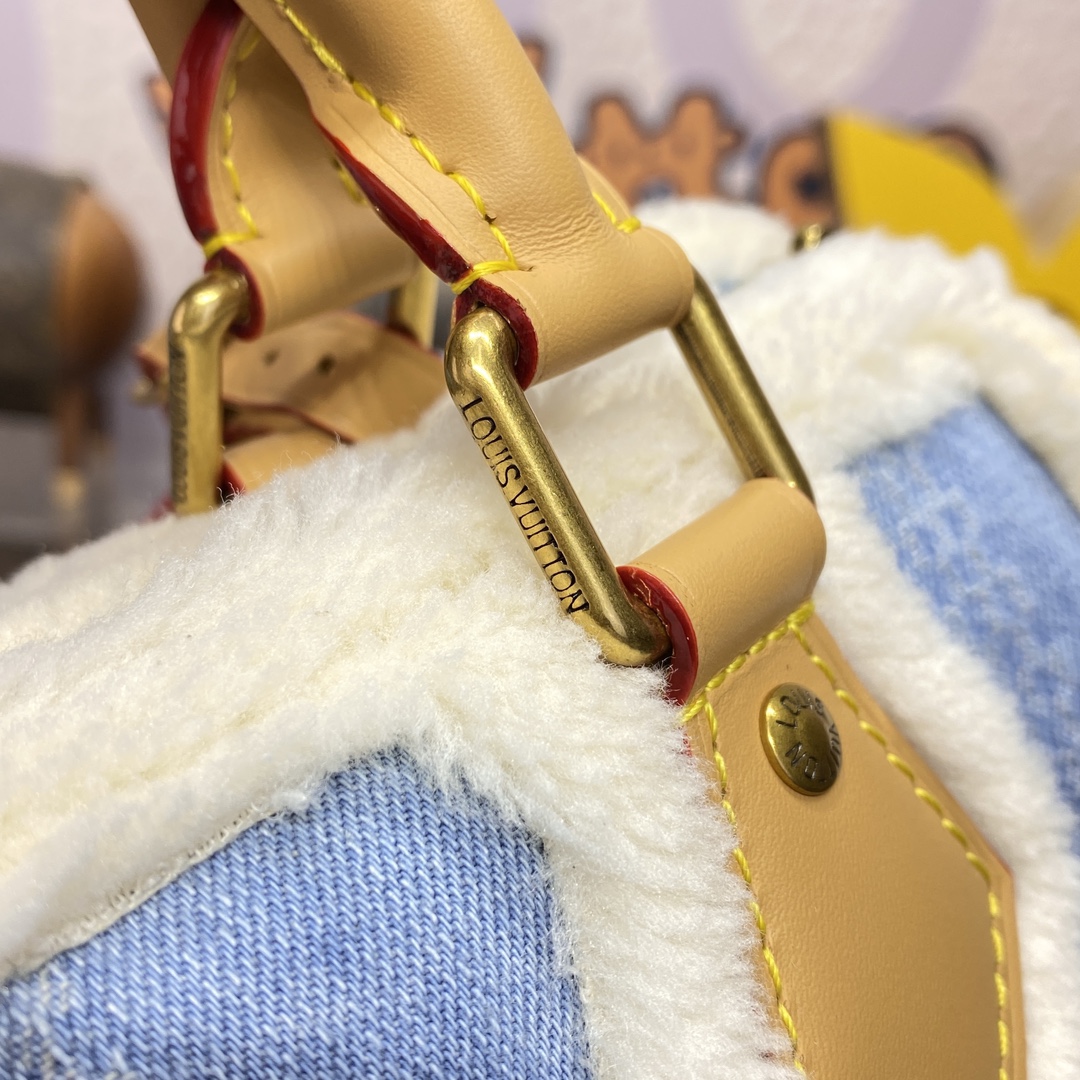 2025224N40700203931882