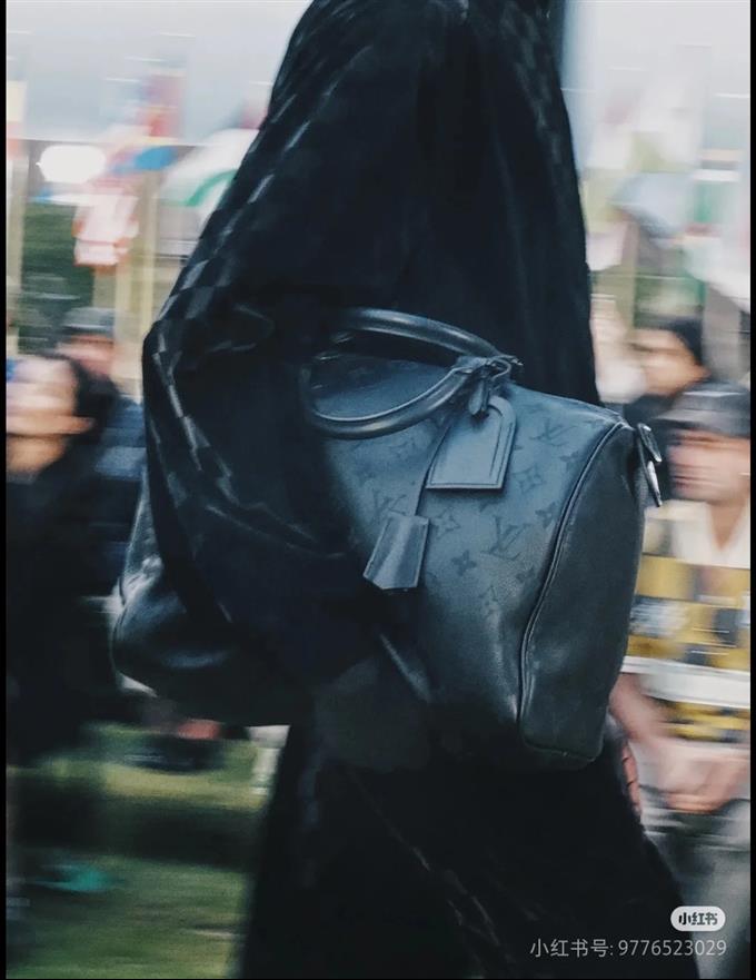 2025224M211081010242