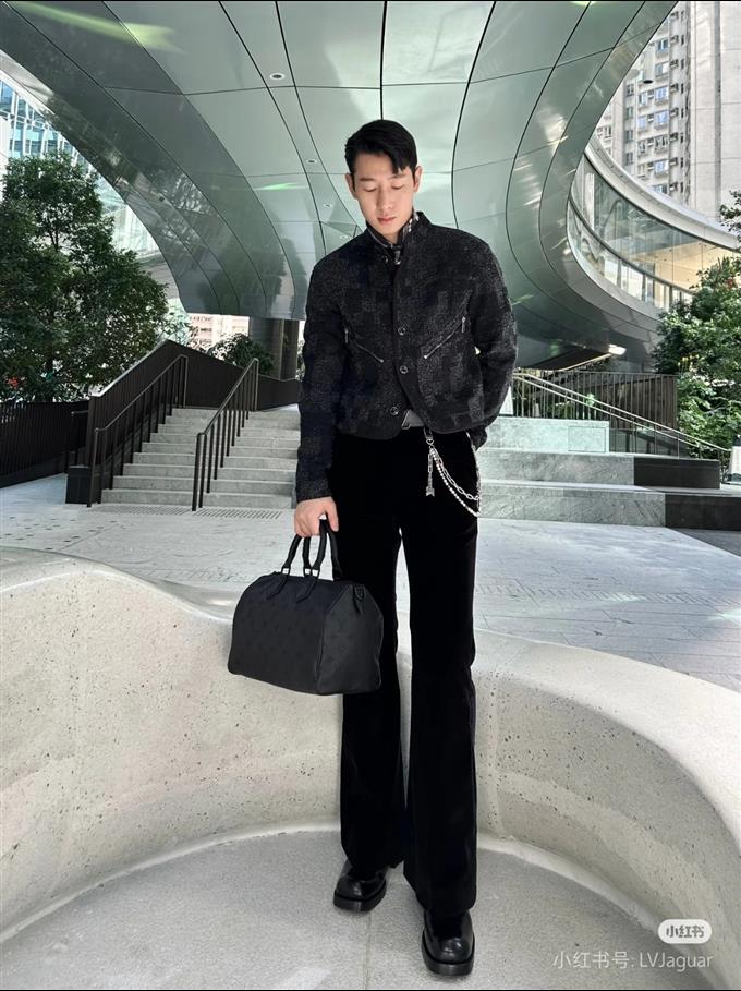 2025224M2110810959528