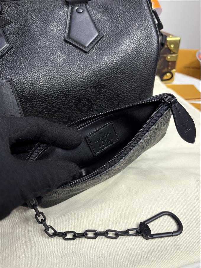 2025224M2110810959906