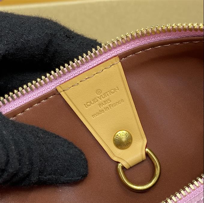 2025224M2110910947266