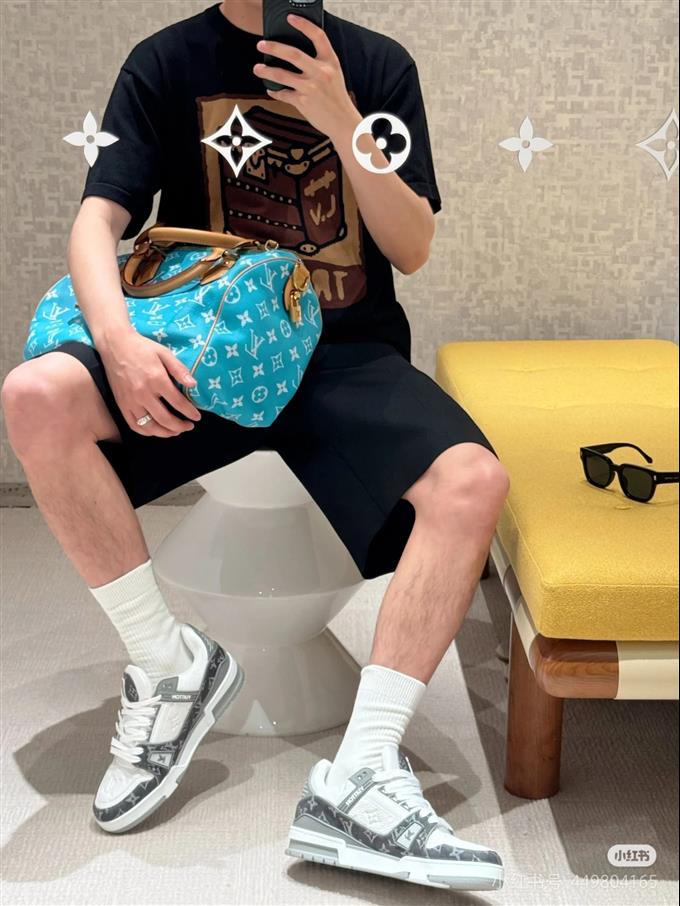 2025224M2111010944801