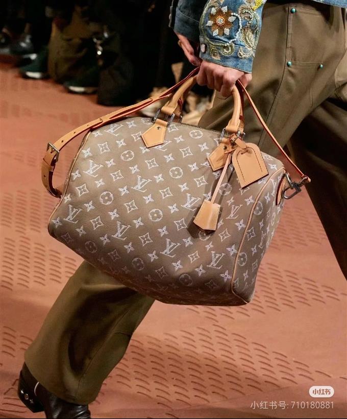 2025224M2443110105555