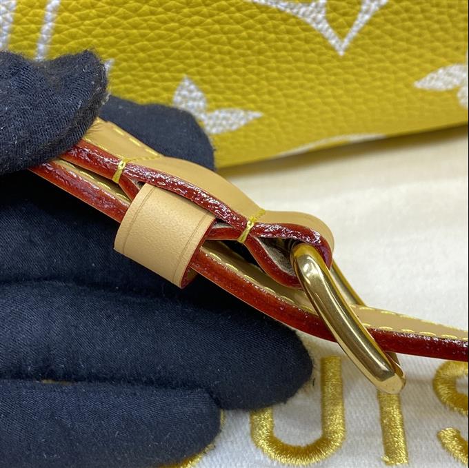 2025224M4696110957702