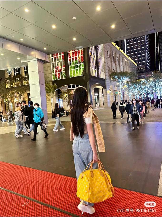 2025224M4696310102198