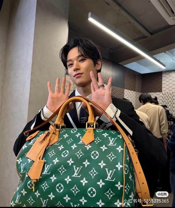 2025224M4699110102815