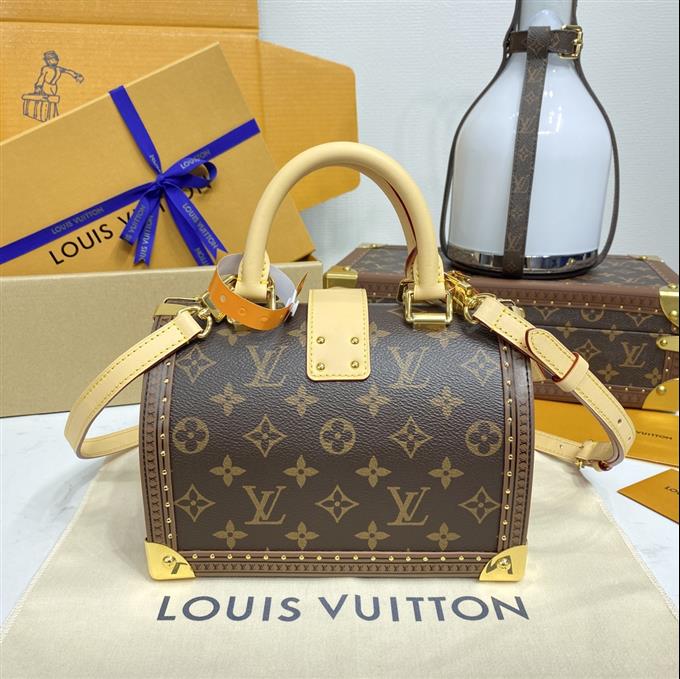 2025224M1115422268736