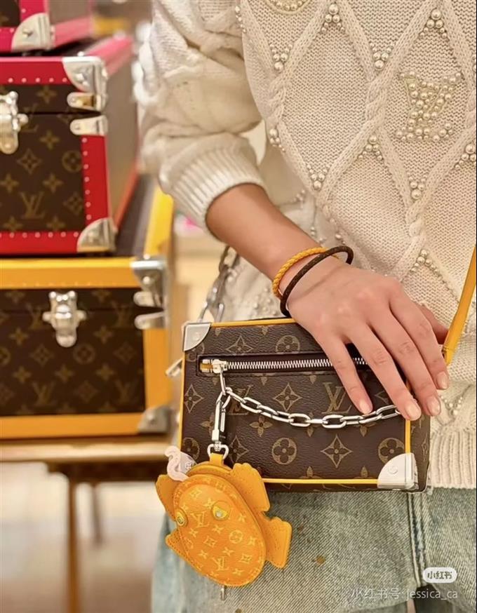 2025224M12767203134169