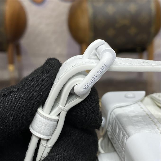 2025224M24304143836501