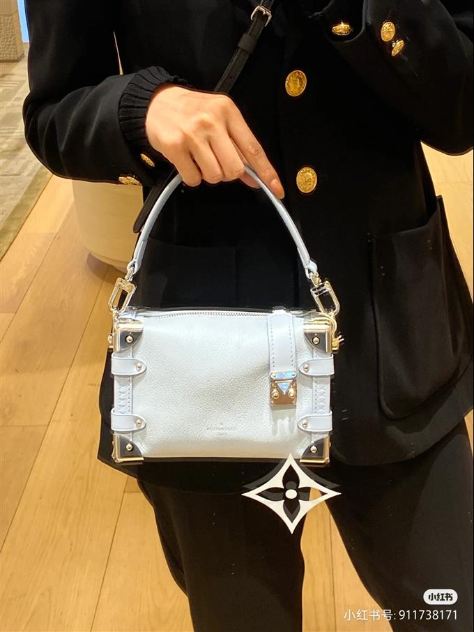 2025224M25067143843175