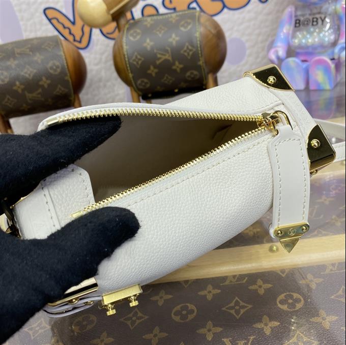 2025224M25160143840876