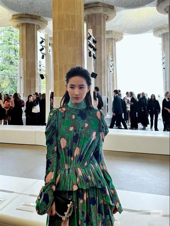 2025224M25445143835867