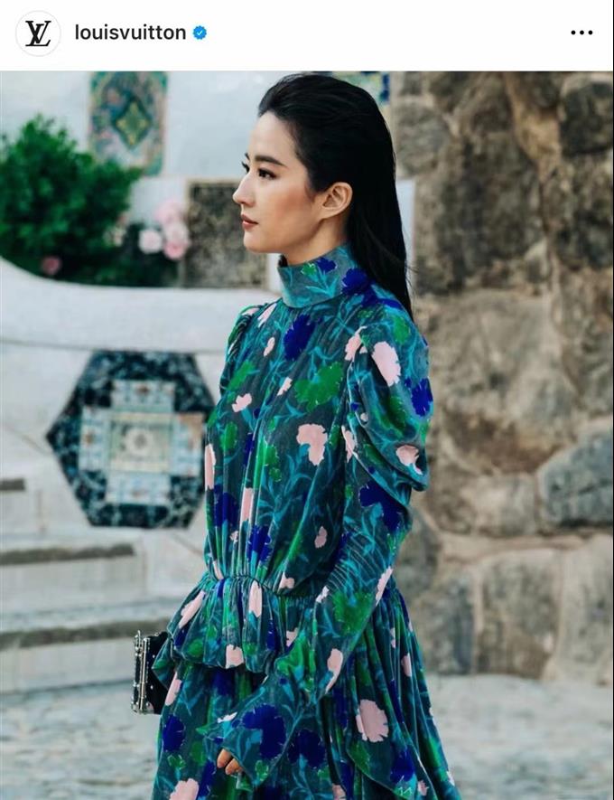 2025224M25445143835883