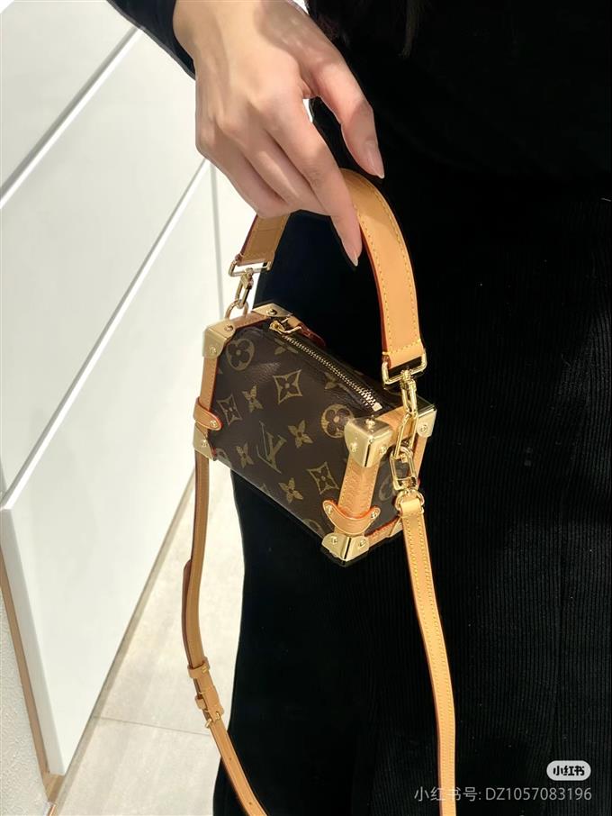 2025224M83018143843486